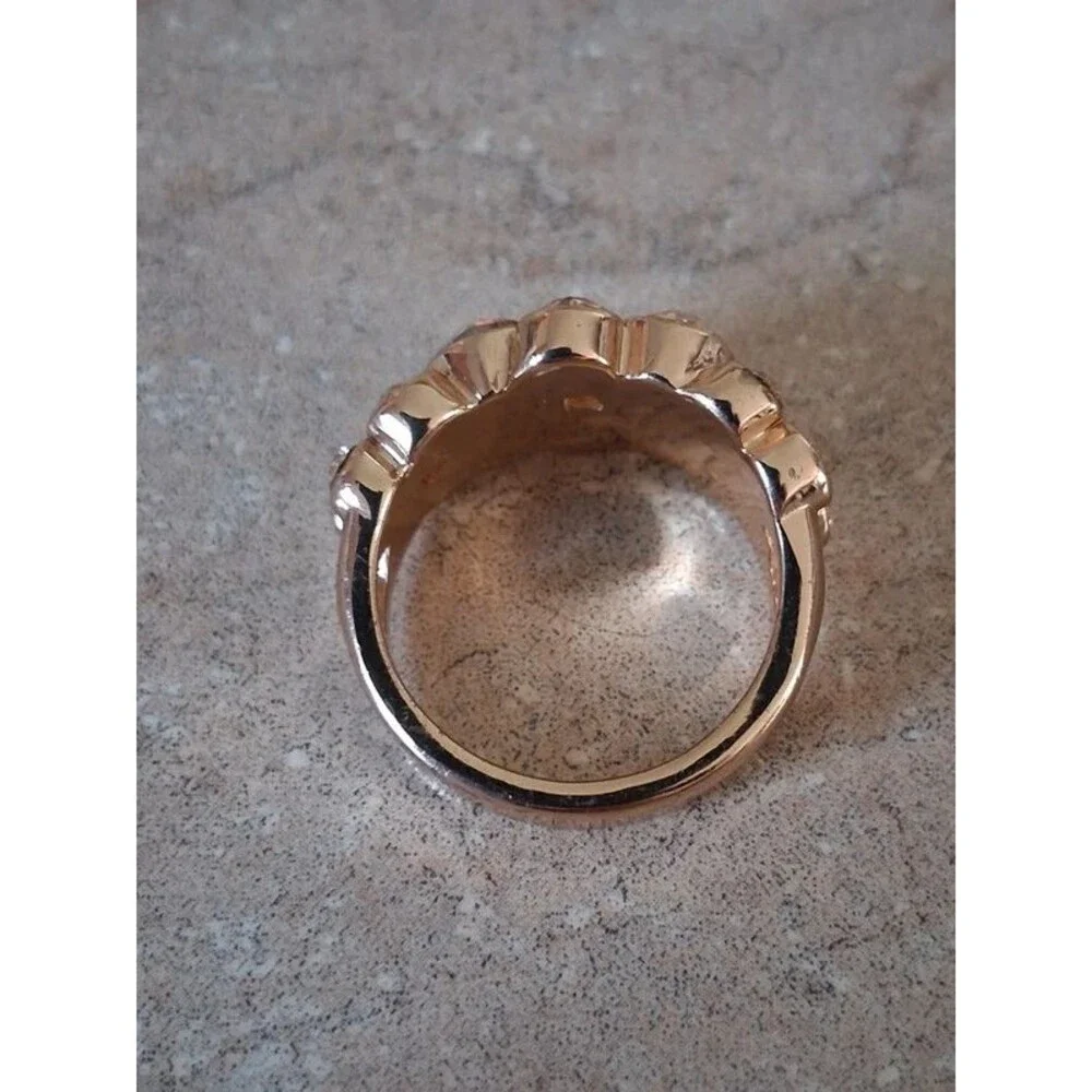 Gold Toned Metal Band Pink Rhinestone Encrusted Statement Ring Women's Size 8